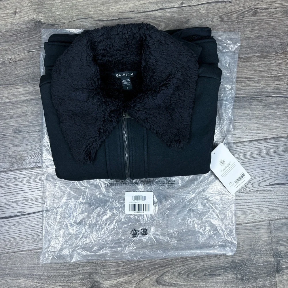 Athleta NWT Westbound Sherpa Jacket Black L Oversized Giftable Winter Cozy Plush
